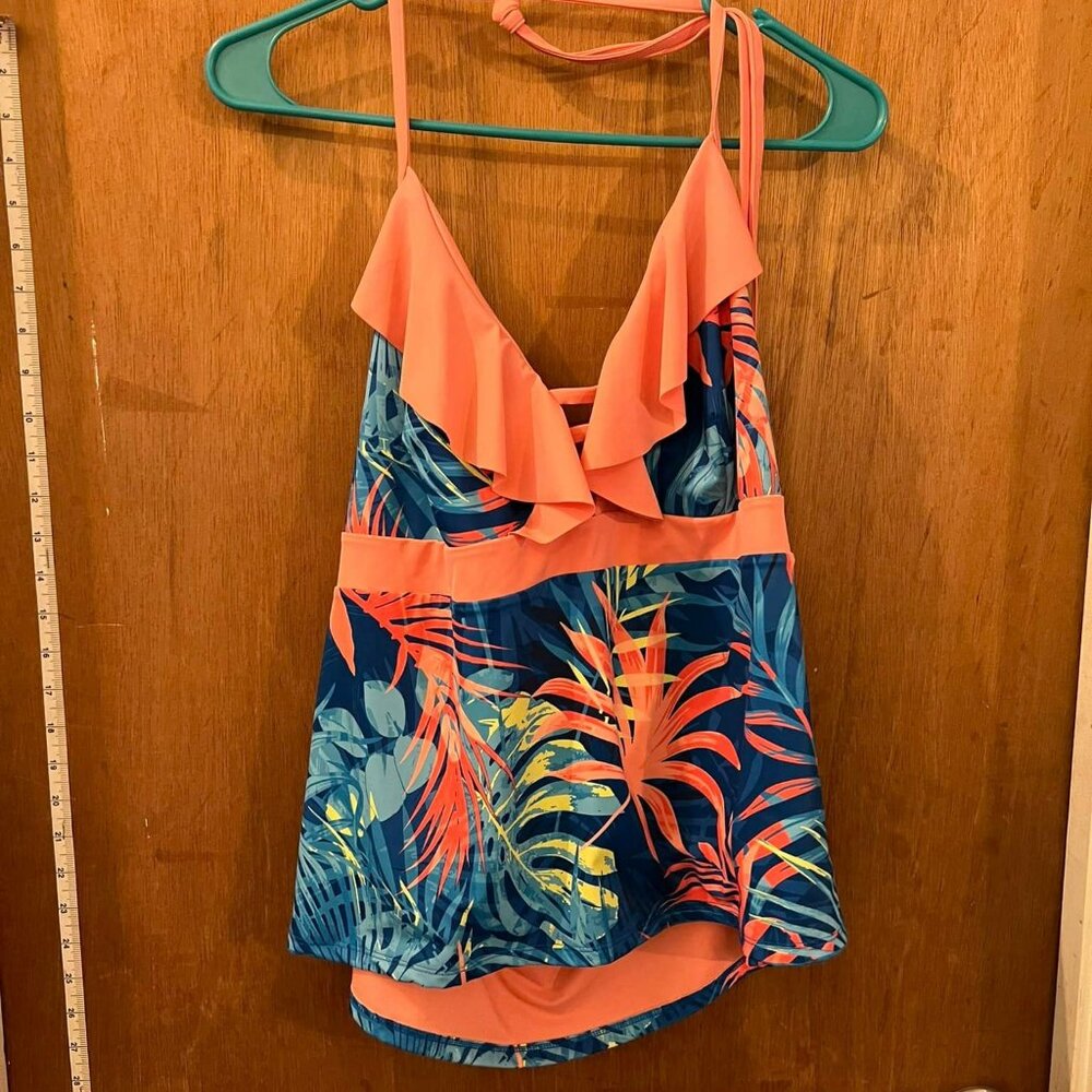 🐻Size 2X - Peyton & Parker - Peach and Blue Swim Top